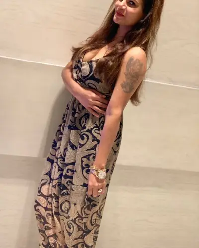 Shangnyu Escort